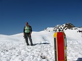 Ritorno, dopo un mese, al Lago e Passo Branchino da Valcanale-Rif. Alpe Corte...ancora tanta neve! (7 maggio 09)  - FOTOGALLERY